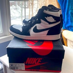 Nike Air Jordan, one retro HI, 06, white/ black, men’s size 8.5, with box